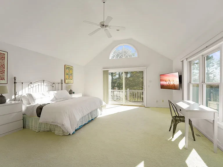 7 Plume Grass Way — Photo 14