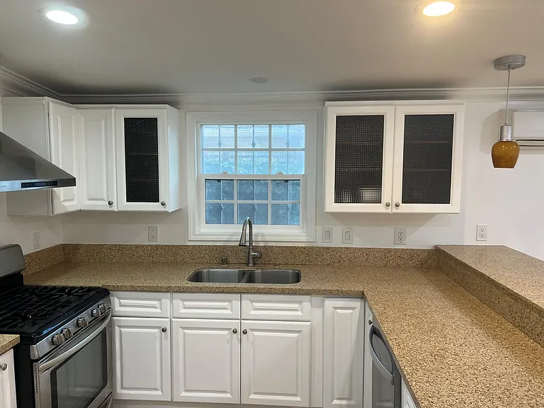 15304 Mansel Ave — Photo 34