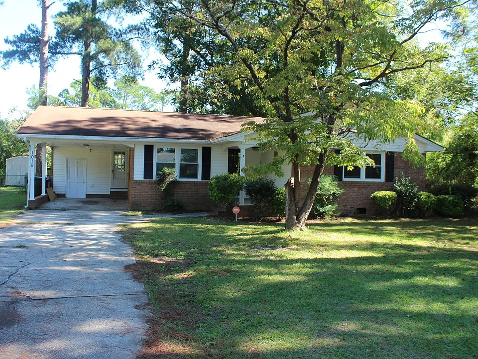 1015 Bingham Dr