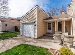 5117 Twana Dr, Des Moines, IA 50310