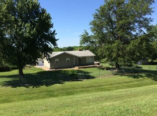 4005 NW 94th St, Topeka, KS 66618