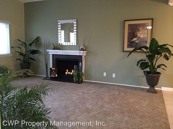 2nd image of 70 Harlan St APT 314