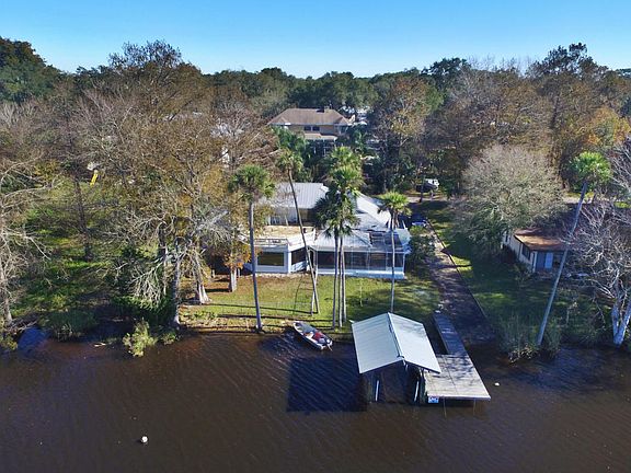 3rd image of 40 Sandalwood Ln