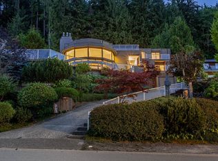 1542 Chartwell Dr, West Vancouver, BC V7S 2S1