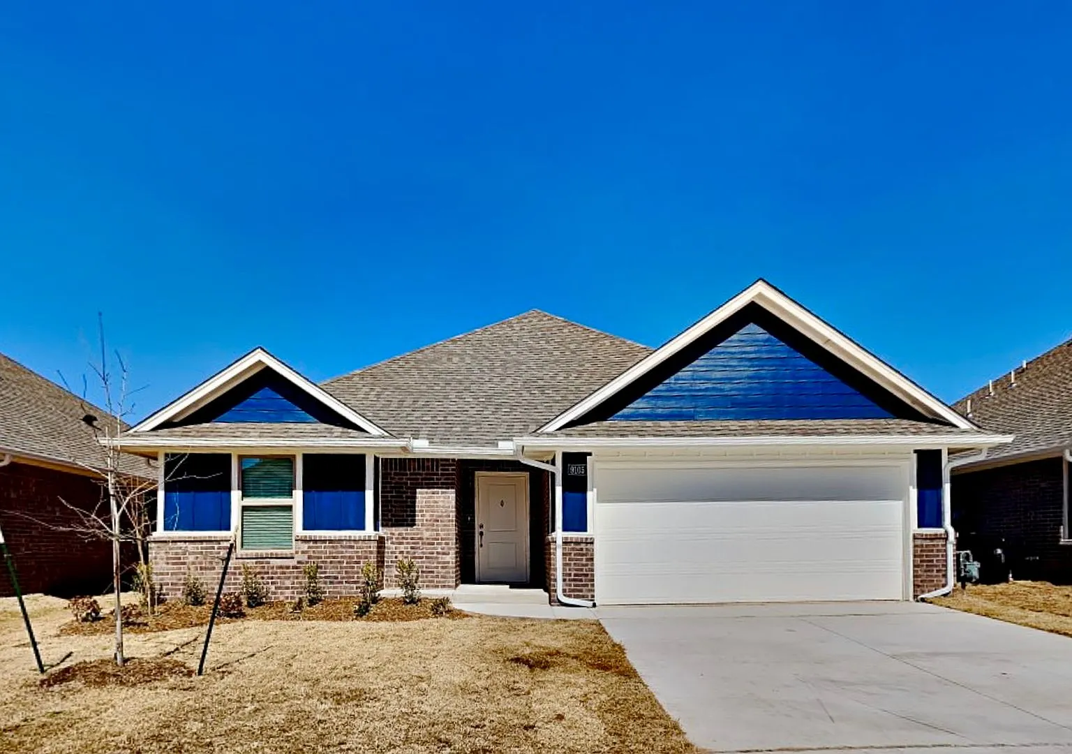Luxury 3 Bedroom 2 Bathroom Home With Study/Office In Piedmont Schools- Neighborhood Basketball C... — Photo 4