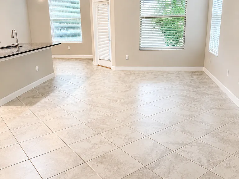 10110 Corso Milano Dr — Photo 5