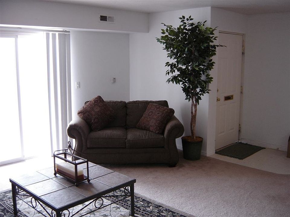 2nd image of 2075 E 7550 S APT B104
