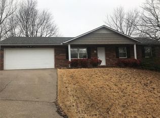 1710 Northwoods Ct, Cape Girardeau, MO 63701