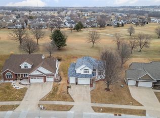 1869 Andrews Dr, Pleasant Hill, IA 50327