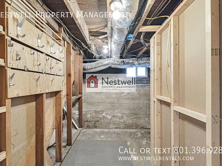 2471 S Douglas St — Photo 24