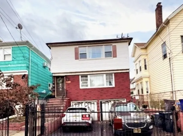 810 Parker, Newark City, NJ 07104