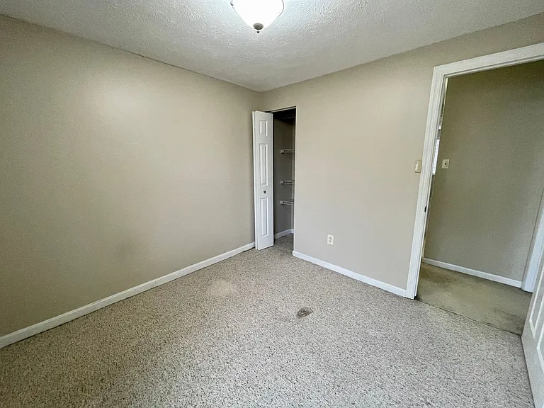 308 Ridge Point Cir — Photo 27