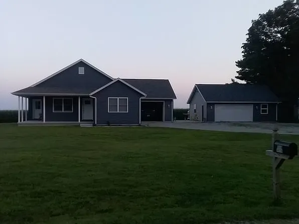 14770 Broadway Rd, Clinton, IL 61727