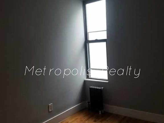 5th image of 23-80 29th St #1R