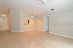 3 bed, 2.0 bath, 1250 sqft, $2,500 — Photo 2