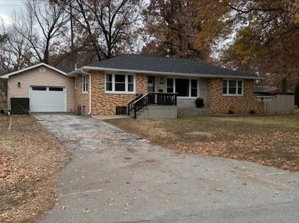 1602 S Olive St, Pittsburg, KS 66762