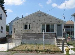 70 Court St, Medford, MA 02155
