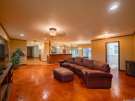 5th image of 245 MECCA DR