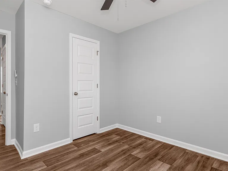 1239 English Oaks — Photo 30