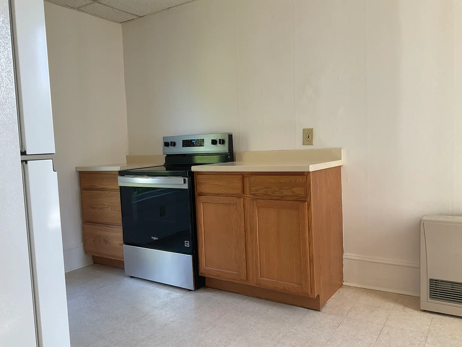 Studio, 460 sqft, $1,125 — Photo 3