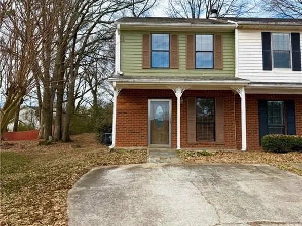 1555 Springleaf Ct SE, Smyrna, GA 30080