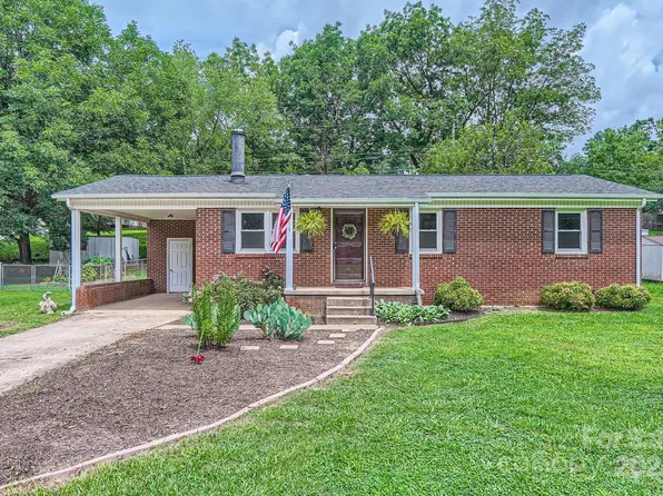 508 Bridges Dr, Kings Mountain, NC 28086