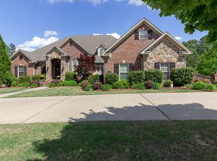 700 Huntington Ln, Conway, AR 72034