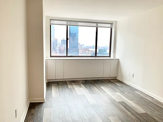 Rented by The Dermot Realty Management Company | media 52