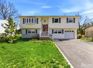 8 Albemarle Rd, East Brunswick, NJ 08816