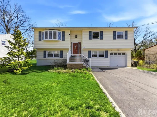 8 Albemarle Rd, East Brunswick, NJ 08816