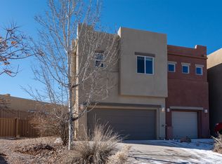 39 Canyon Cliff Dr, Santa Fe, NM 87508
