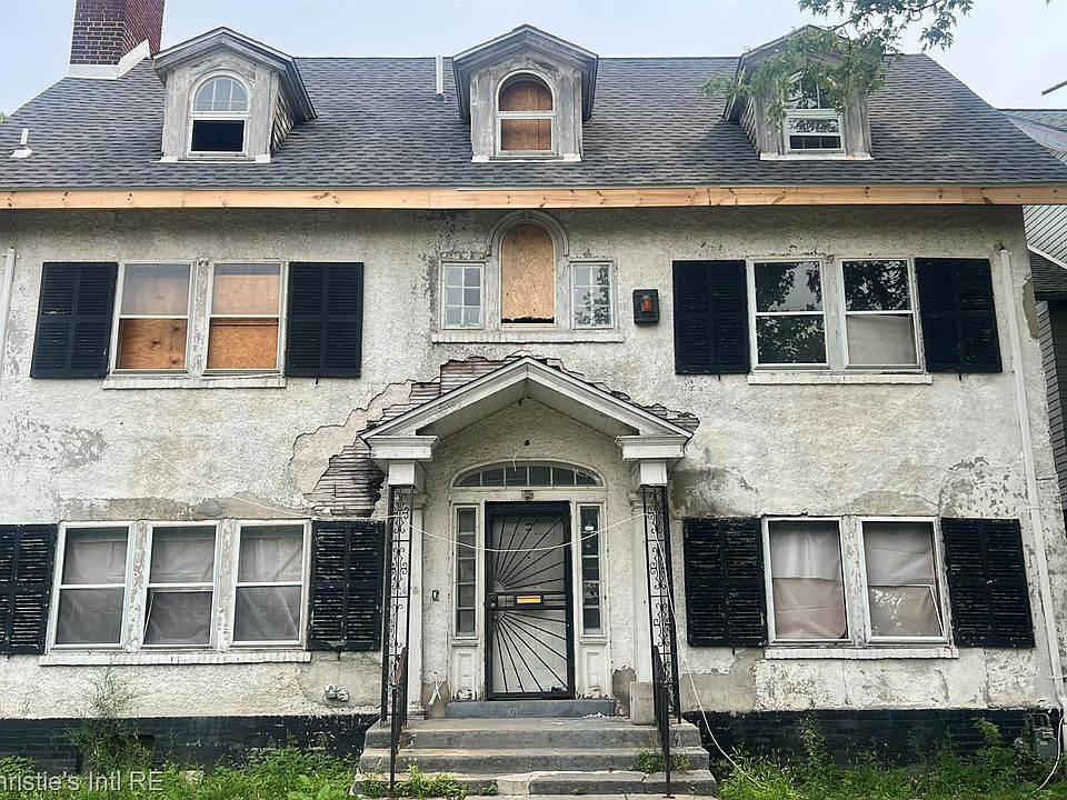 1st image of 1476 Seyburn St
