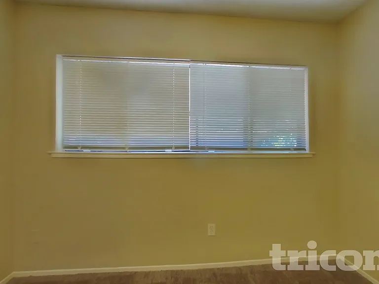 1344 Shaddick Dr — Photo 12