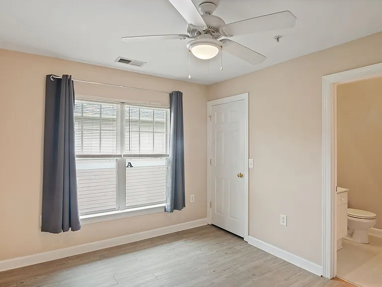 929 Morreene Rd #B31 — Photo 10