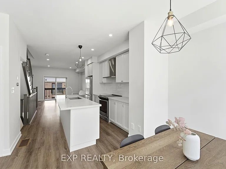 19 Markle Cres — Photo 16