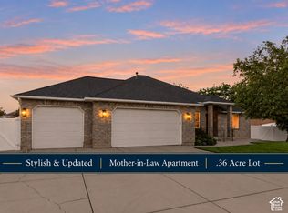 9422 S Spring Willow Cir, South Jordan, UT 84095