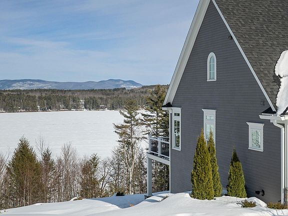 2nd image of 18 Bay Ridge Drive