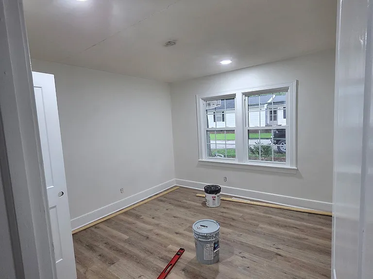 6807 Main St — Photo 5