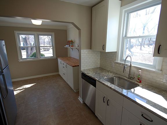 2nd image of 2617 Oakshire Ave