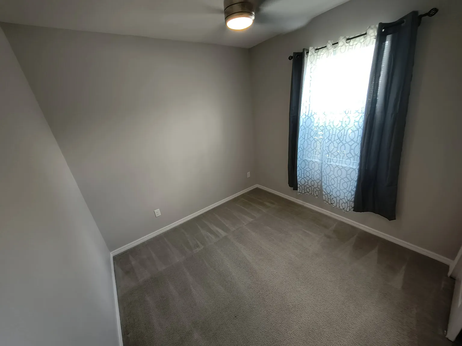 3287 Macintosh Road - 1 — Photo 4
