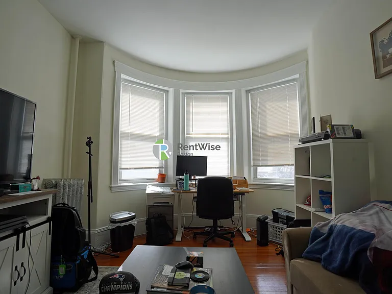 75 Brighton Ave #3 — Photo 2