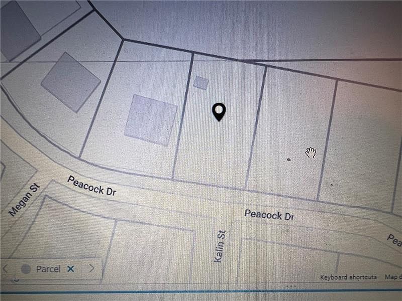 1st image of 30 Peacock Dr