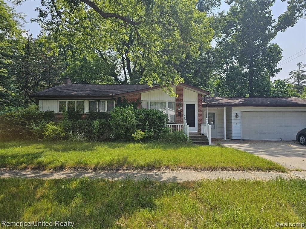 661 Rosemont Ave, Saline, MI 48176 Zillow