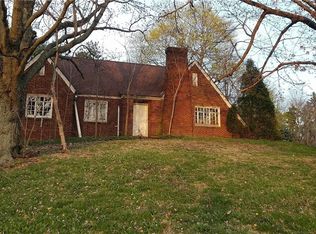 2085 Canton Rd, Akron, OH 44312