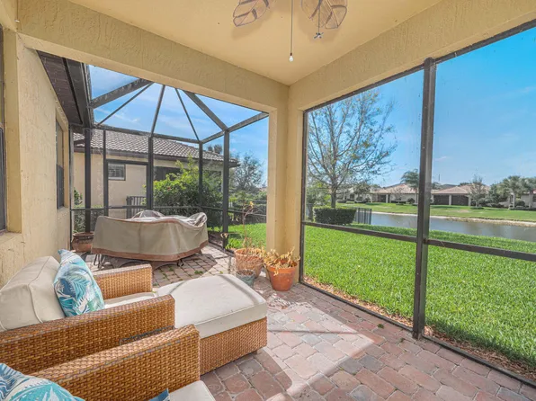 283 SE Courances Drive, Port St Lucie, FL 34984