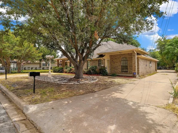 2119-2121 Loy St, Sherman, TX 75090