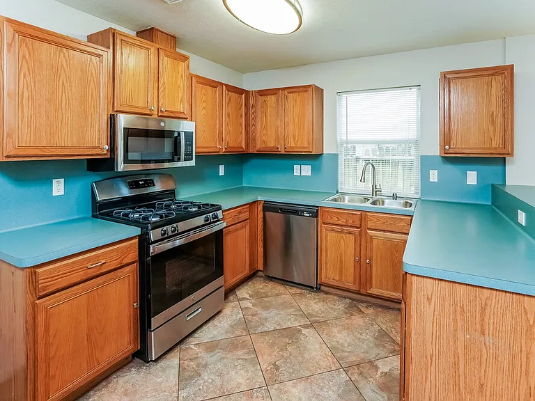 19814 Waterflower Dr — Photo 10