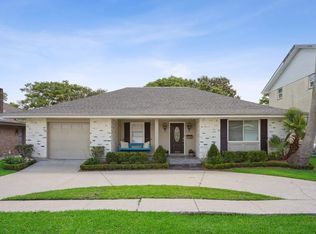 3909 Courtland Dr, Metairie, LA 70002