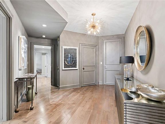 3rd image of 2660 Peachtree Rd NW APT 28F