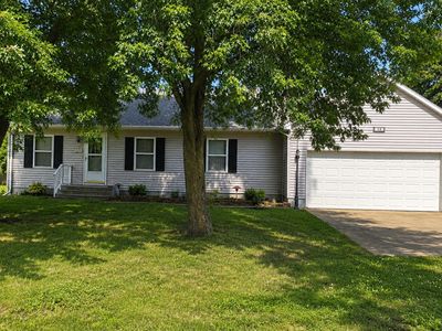113 S Thompson St, Melvin, IL, 60952